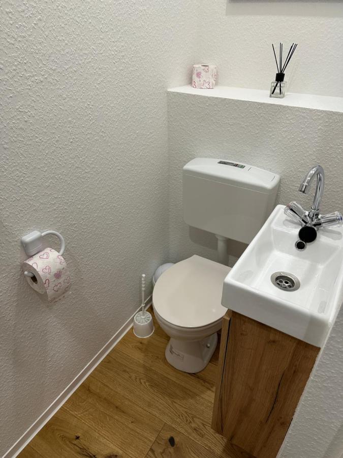Ubernachtungsmoglichkeit Und Monteurzimmer Apartamento Hamdorf Exterior foto